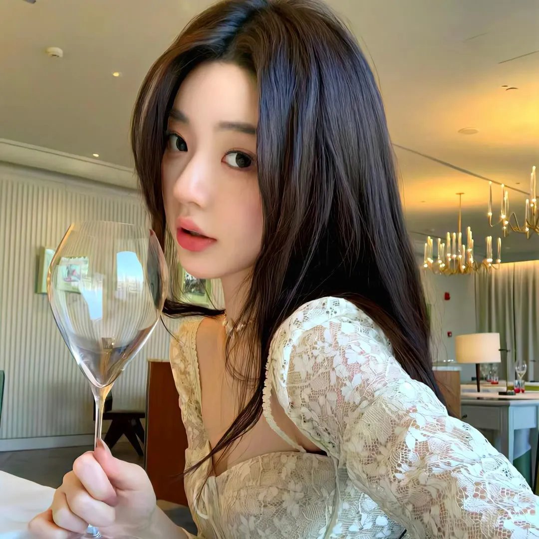 疯狂盯梢令